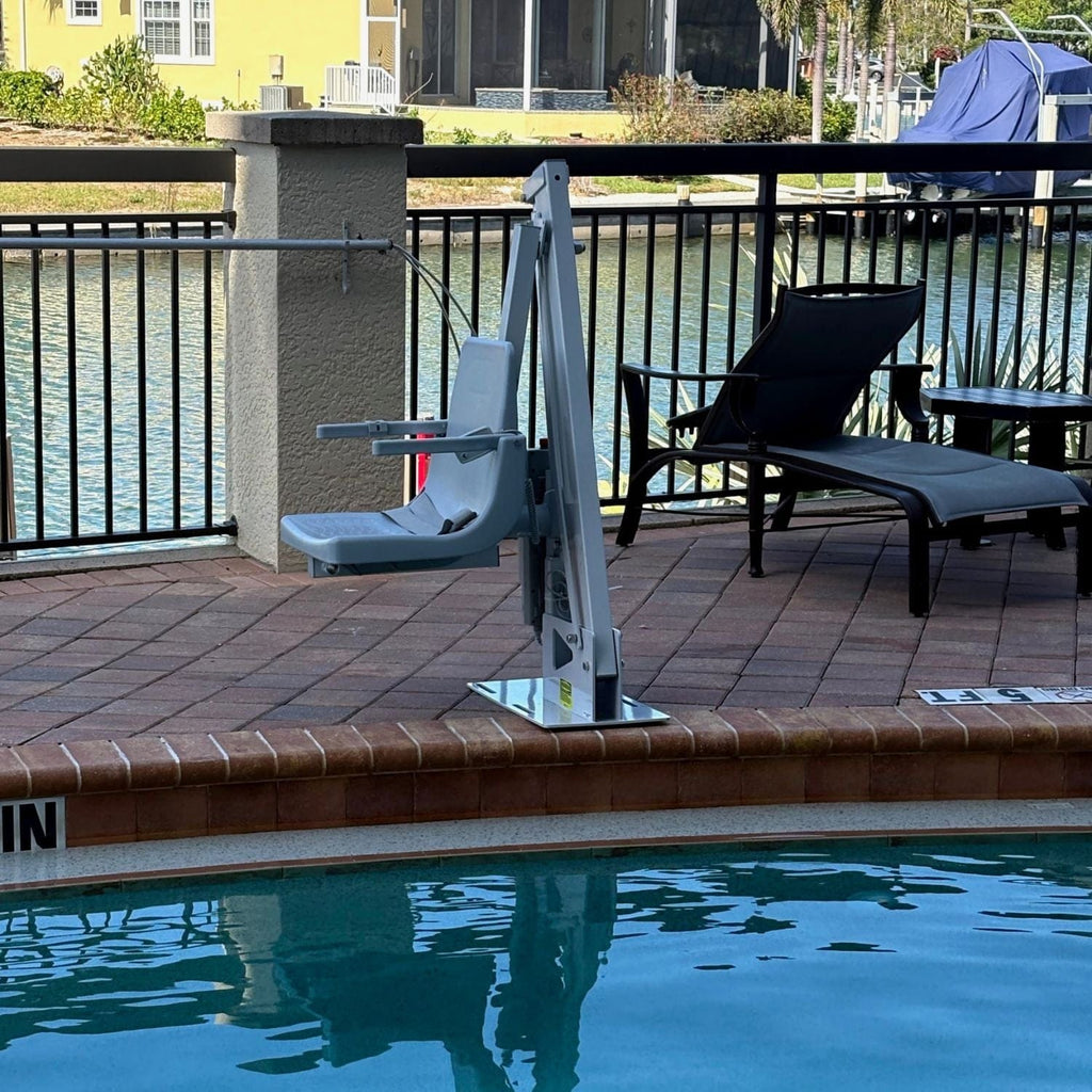 Global Pool Products Rotational Series R-450R Reach Pool Lift