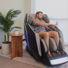 Lifesmart R8658L Nova 4D Faux Leather Zero Gravity Massage Chair - sold by Dansons Medical - Massage Chairs manufactured by Lifesmart (SCS)