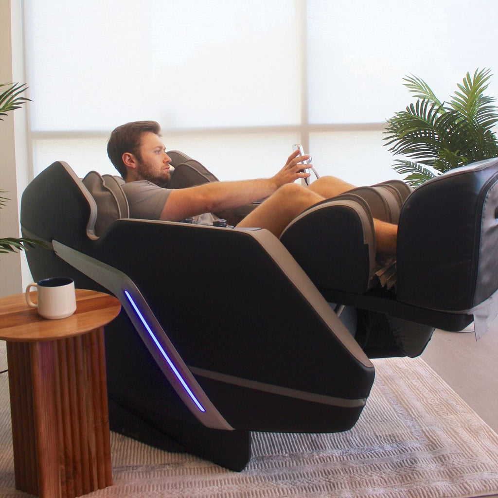 Lifesmart R8658L Nova 4D Faux Leather Zero Gravity Massage Chair